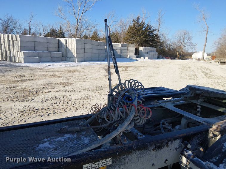 image for item FK0770 1999 Kenworth W900B semi truck