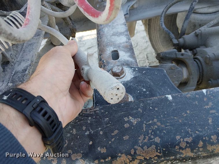 image for item FK0770 1999 Kenworth W900B semi truck