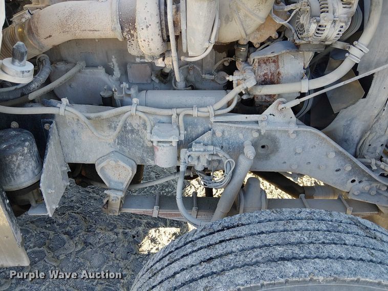 image for item FK0770 1999 Kenworth W900B semi truck