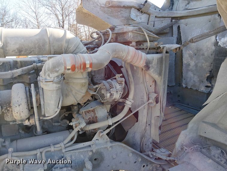 image for item FK0770 1999 Kenworth W900B semi truck