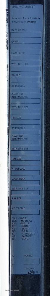 image for item FK0770 1999 Kenworth W900B semi truck