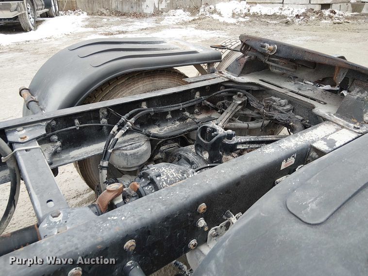 image for item FK0777 2019 Kenworth T880 semi truck