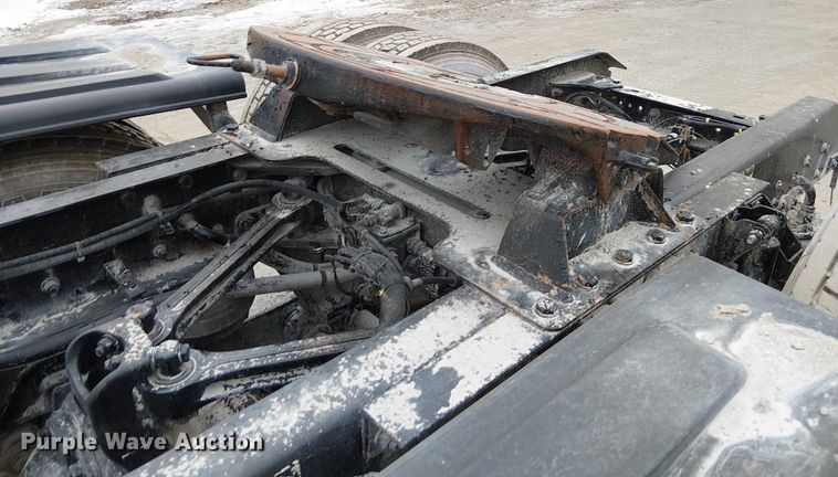 image for item FK0777 2019 Kenworth T880 semi truck