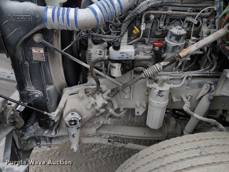 image for item FK0777 2019 Kenworth T880 semi truck