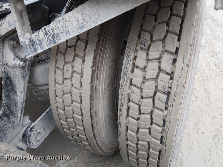 image for item FK0777 2019 Kenworth T880 semi truck