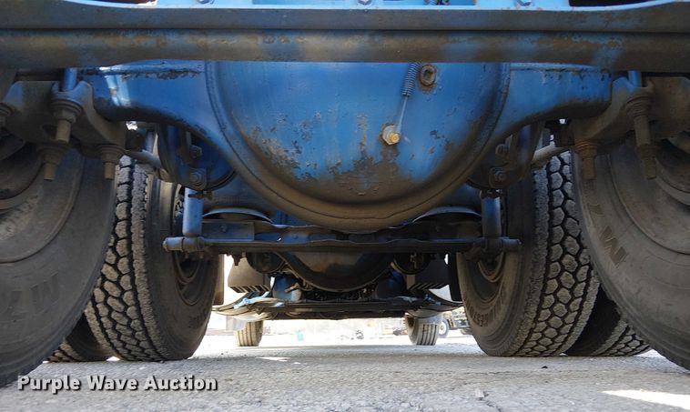 image for item FK0811 1985 International 9670 semi truck