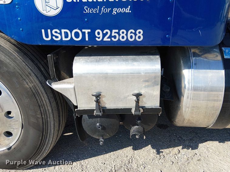 image for item FK0814 1978 Peterbilt 352-M semi truck