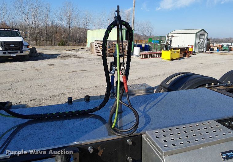 image for item FK0814 1978 Peterbilt 352-M semi truck