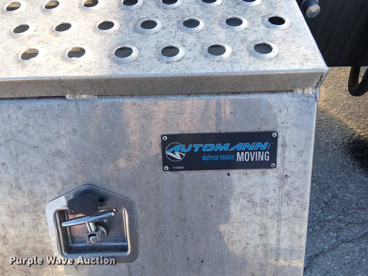 image for item FK0814 1978 Peterbilt 352-M semi truck