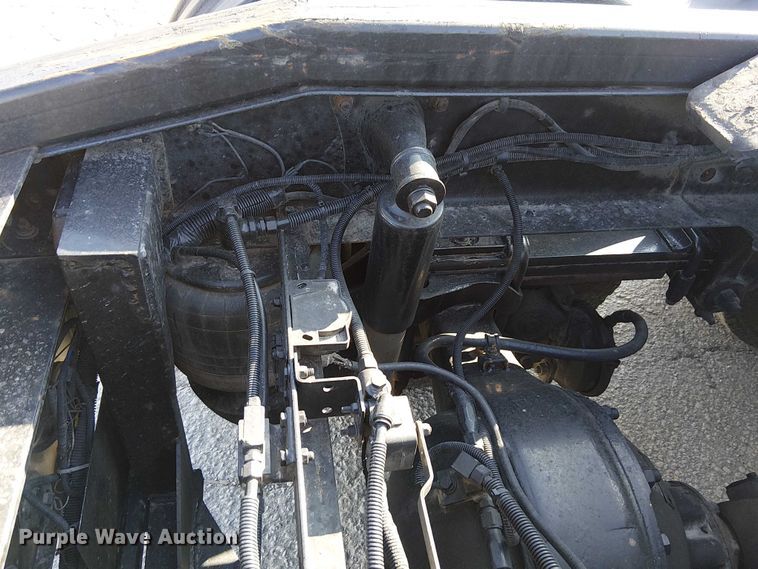 image for item FK0814 1978 Peterbilt 352-M semi truck