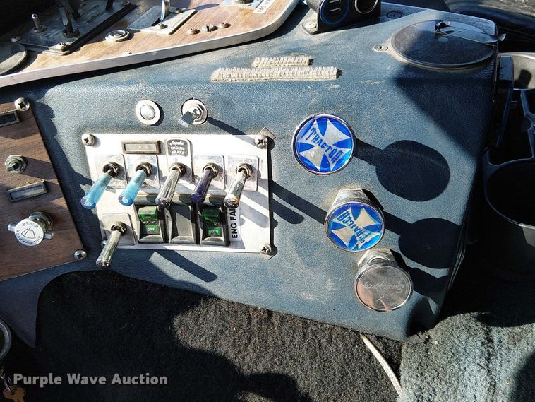 image for item FK0814 1978 Peterbilt 352-M semi truck