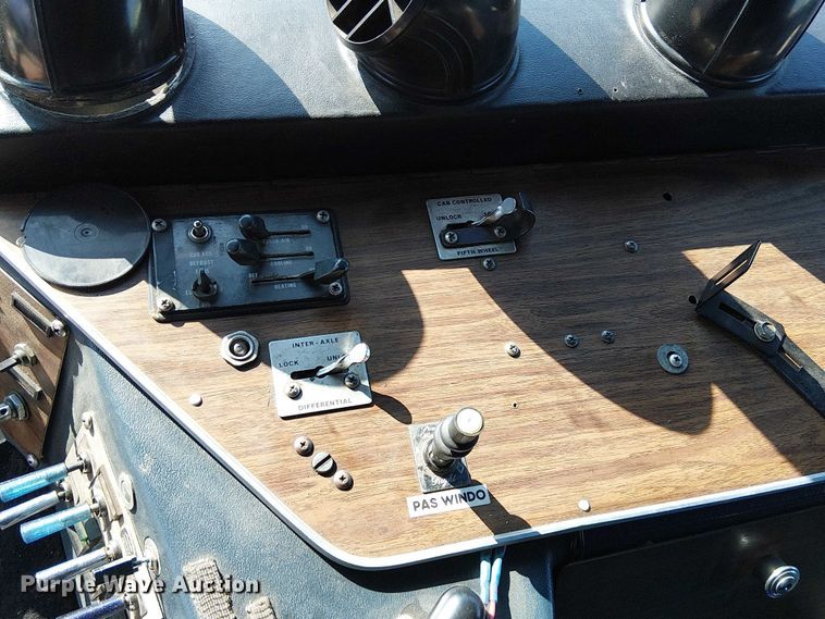 image for item FK0814 1978 Peterbilt 352-M semi truck