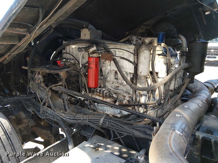 image for item FK0814 1978 Peterbilt 352-M semi truck