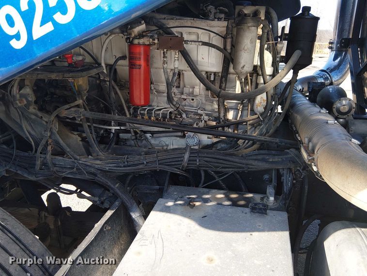 image for item FK0814 1978 Peterbilt 352-M semi truck