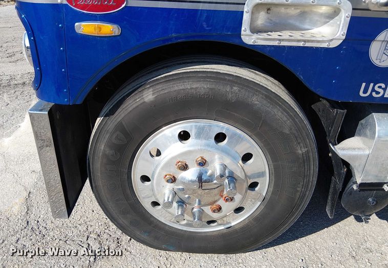 image for item FK0814 1978 Peterbilt 352-M semi truck