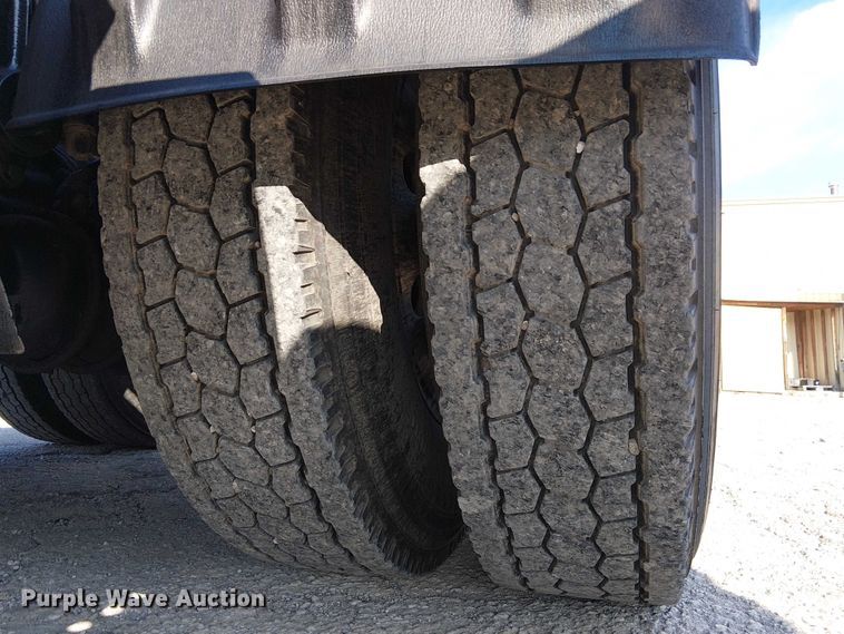 image for item FK0814 1978 Peterbilt 352-M semi truck