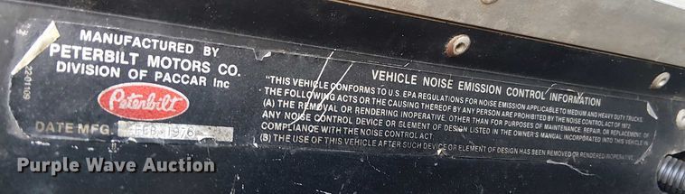 image for item FK0814 1978 Peterbilt 352-M semi truck