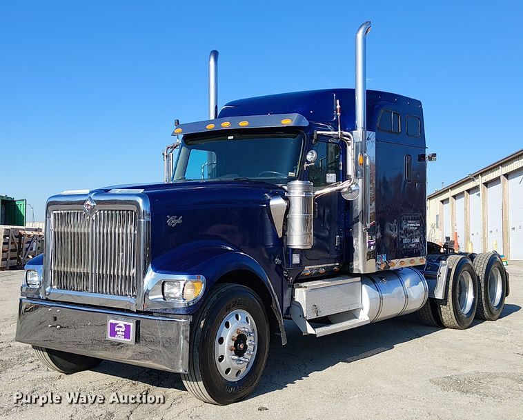 2007 International 9400Ix Semi Truck VIN: 2HSCKSCR47C475285 Lot: 999330712