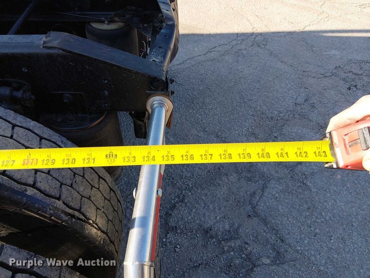 image for item FK0825 2007 International 9400ix semi truck