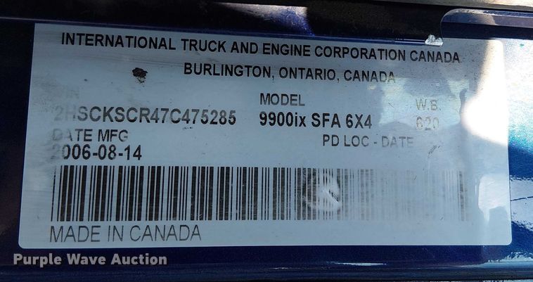 image for item FK0825 2007 International 9400ix semi truck