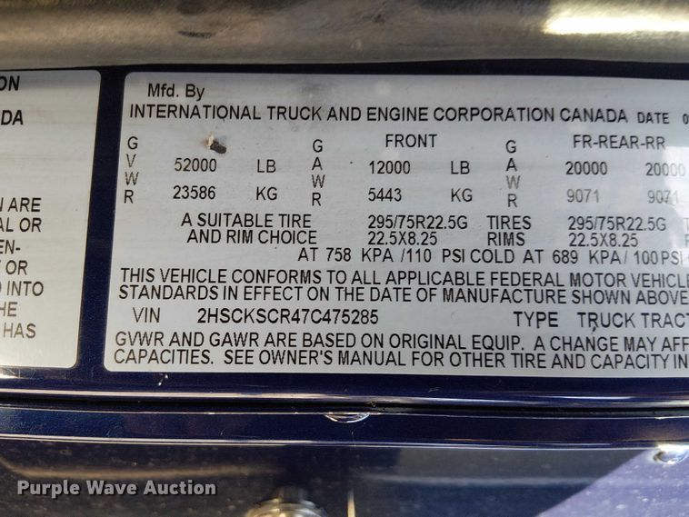 image for item FK0825 2007 International 9400ix semi truck