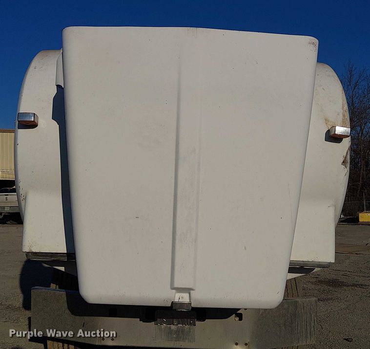 image for item FK0827 1994 Kenworth T800 semi truck