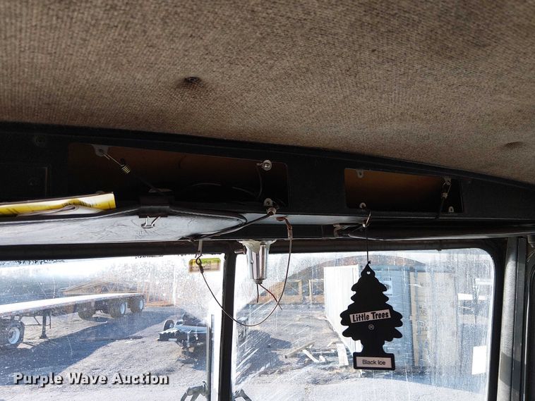 image for item FK0827 1994 Kenworth T800 semi truck