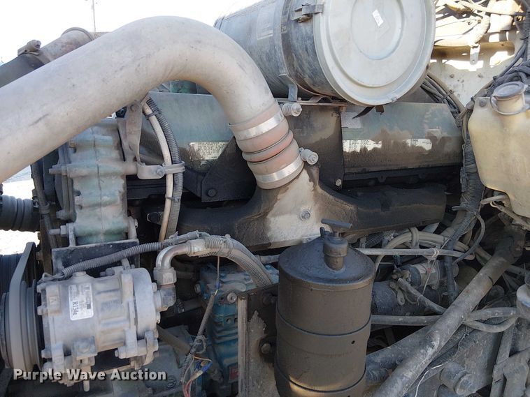 image for item FK0827 1994 Kenworth T800 semi truck