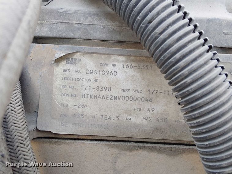 image for item FK0836 2000 International 9900i semi truck