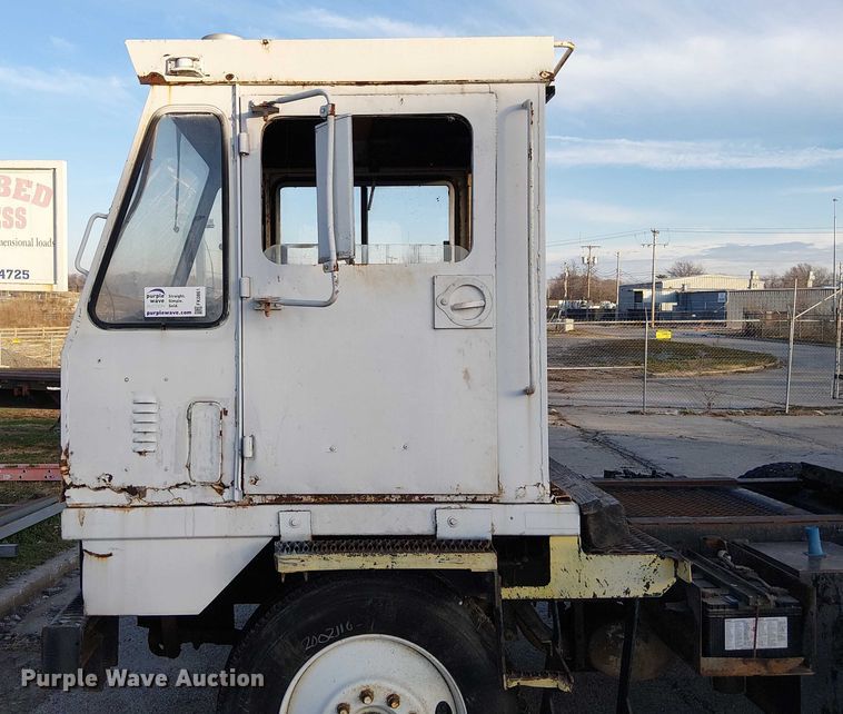 image for item FK0861 TJ Spotter S 300  yard truck