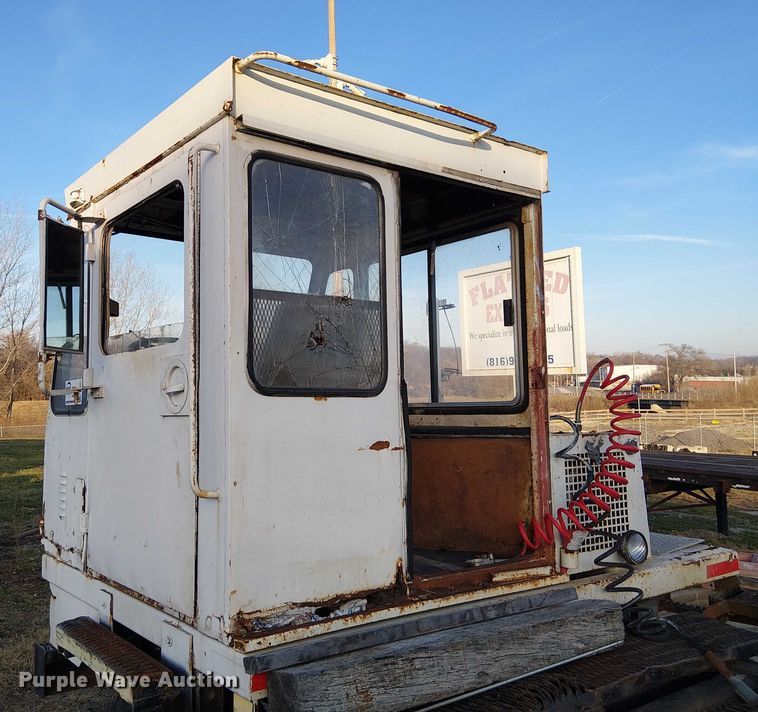 image for item FK0861 TJ Spotter S 300  yard truck