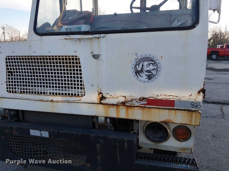 image for item FK0861 TJ Spotter S 300  yard truck