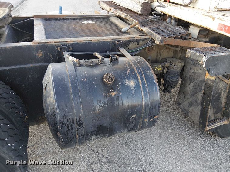 image for item FK0861 TJ Spotter S 300  yard truck