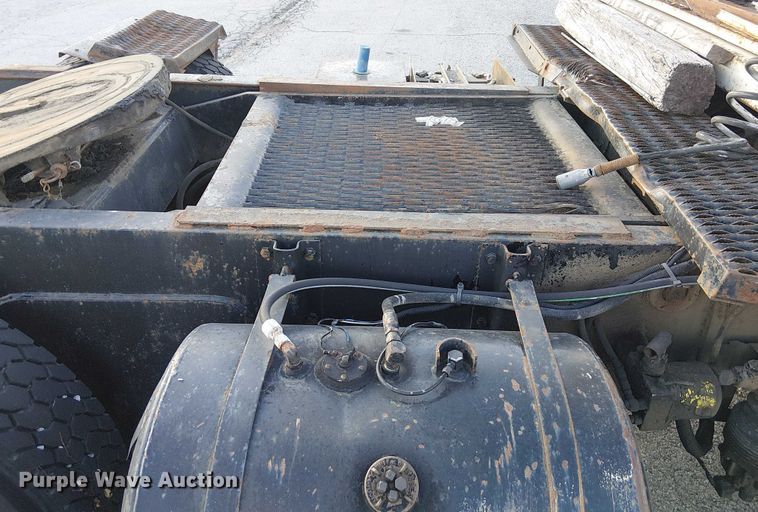 image for item FK0861 TJ Spotter S 300  yard truck