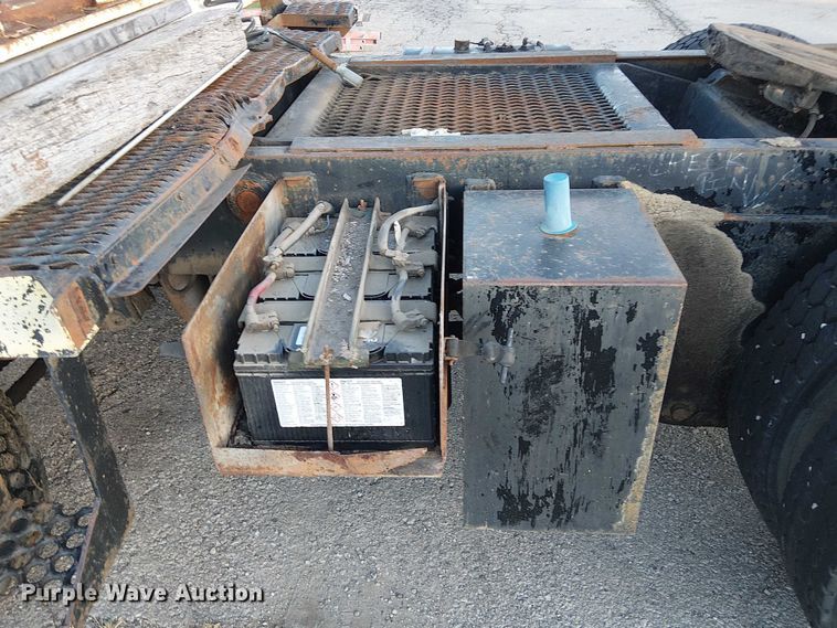 image for item FK0861 TJ Spotter S 300  yard truck