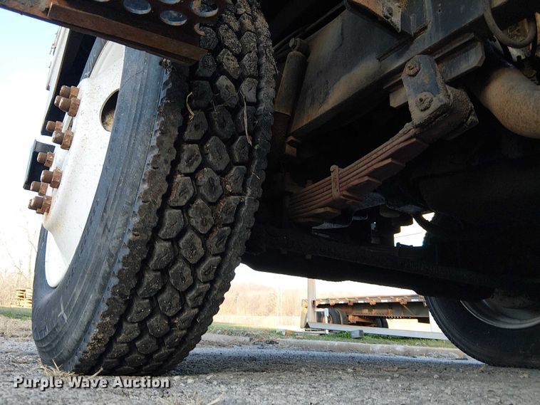 image for item FK0861 TJ Spotter S 300  yard truck