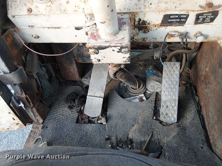 image for item FK0861 TJ Spotter S 300  yard truck