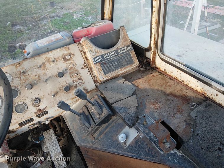 image for item FK0861 TJ Spotter S 300  yard truck