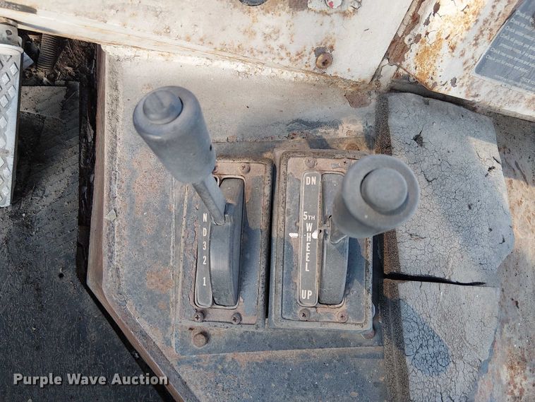 image for item FK0861 TJ Spotter S 300  yard truck