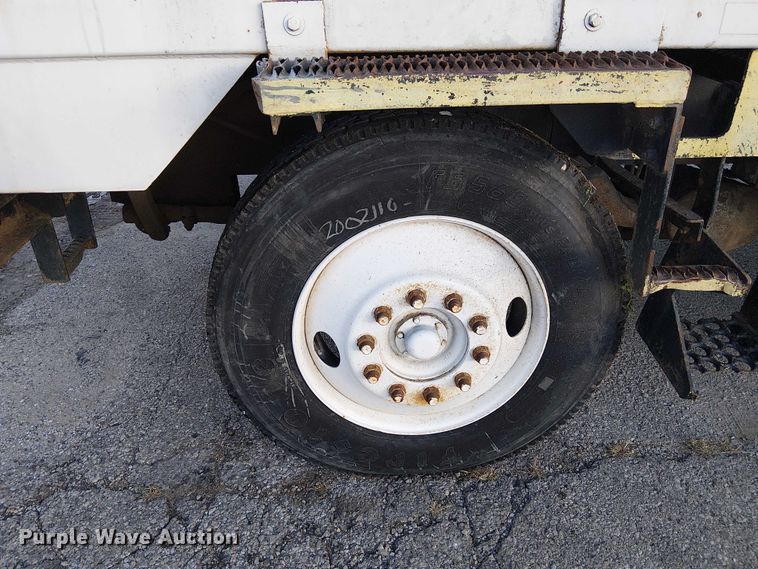 image for item FK0861 TJ Spotter S 300  yard truck