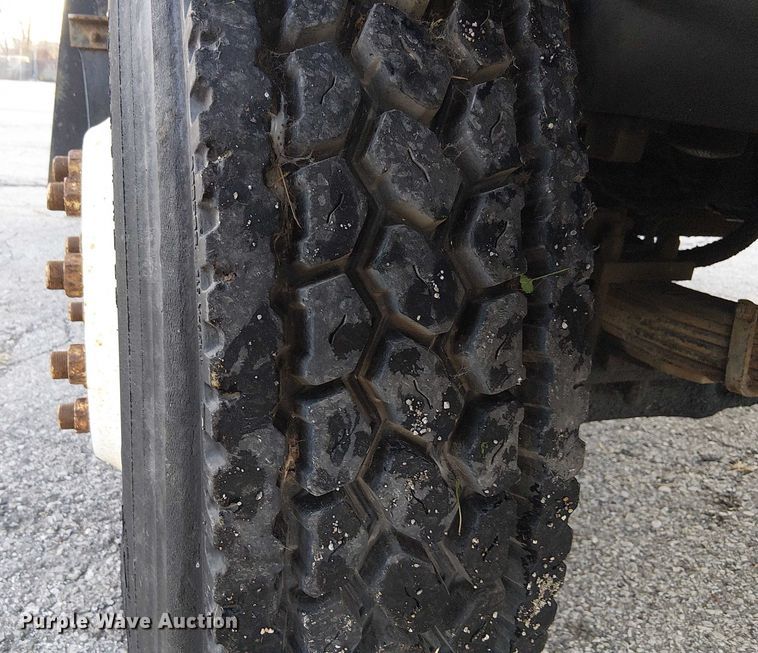 image for item FK0861 TJ Spotter S 300  yard truck