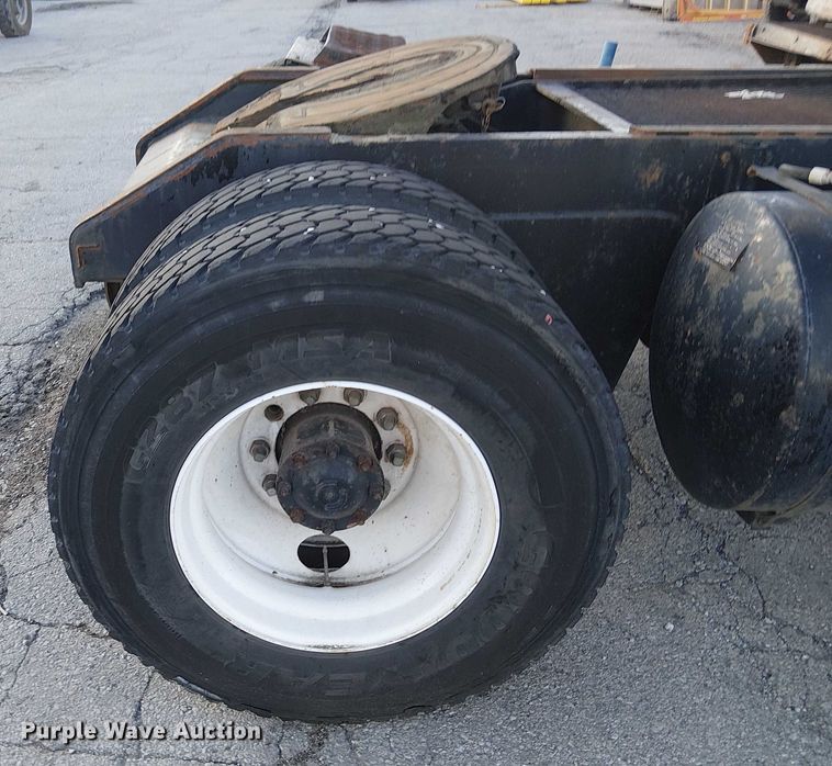 image for item FK0861 TJ Spotter S 300  yard truck