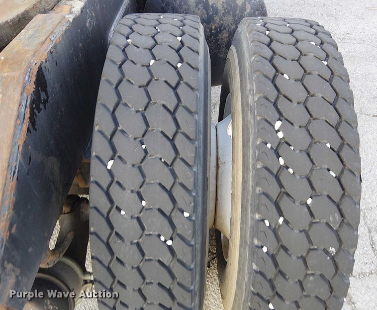 image for item FK0861 TJ Spotter S 300  yard truck