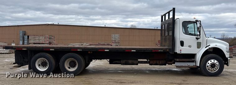 image for item FK1032 2014 Freightliner Business Class M2 flatbed truck