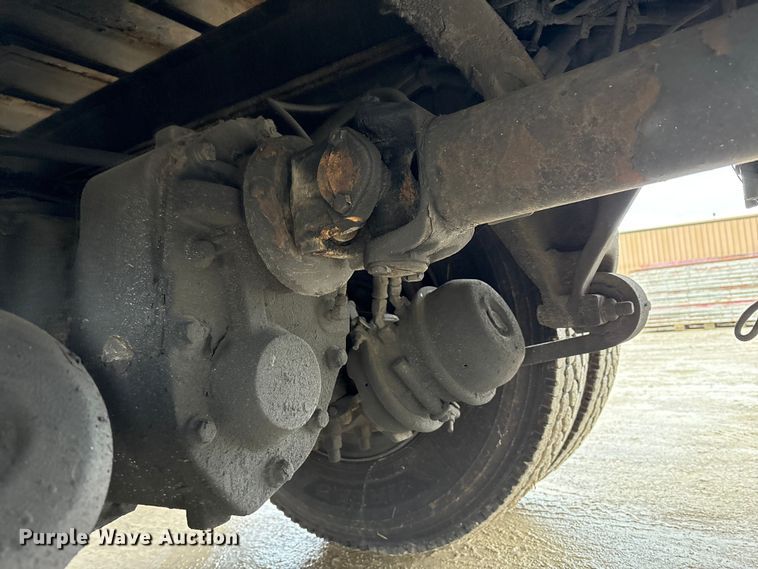 image for item FK1032 2014 Freightliner Business Class M2 flatbed truck