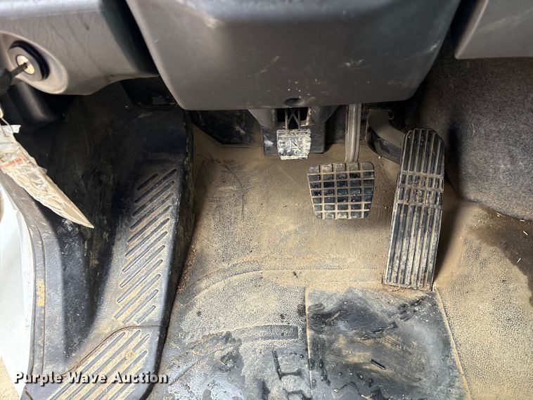 image for item FK1032 2014 Freightliner Business Class M2 flatbed truck