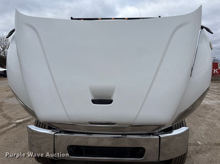 image for item FK1032 2014 Freightliner Business Class M2 flatbed truck