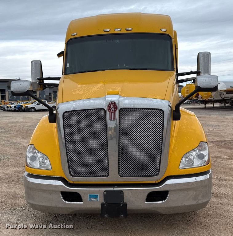 CAMIóN CAMAROTE 2022 KENWORTH