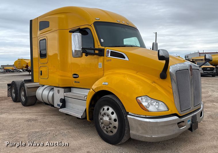 CAMIóN CAMAROTE 2022 KENWORTH