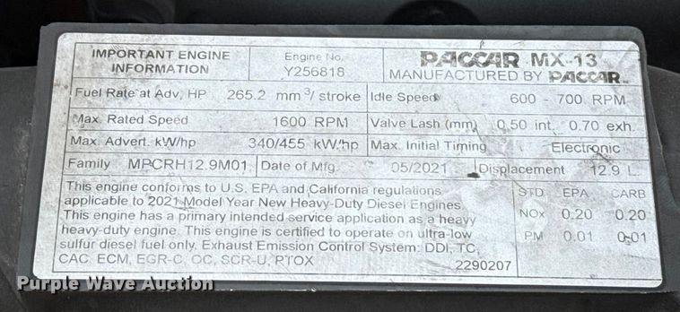 image for item HI9380 2022 Kenworth T680 semi truck